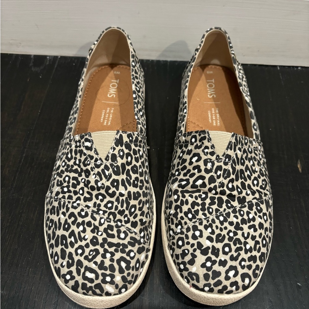 Tom’s Women’s Avalon in Oxford Tan Cheepard